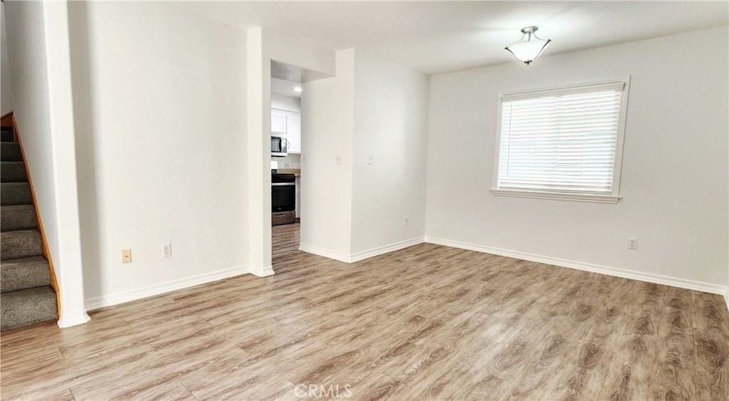 1675 Gramercy Ave #3 - Photo 7 of 34