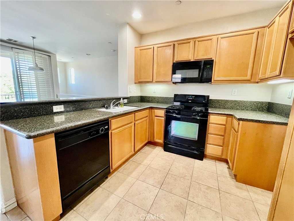 6931 Castor St - Photo 3 of 3