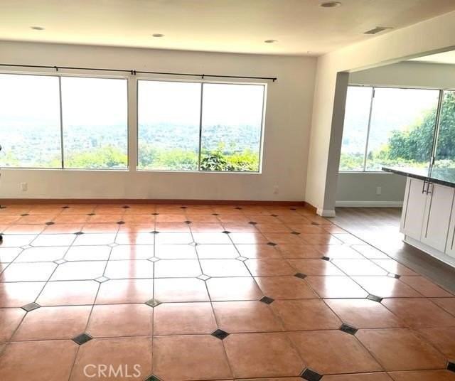 3284 Montellano Ave - Photo 4 of 14