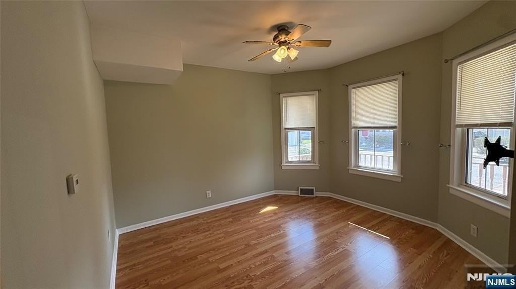 107 3rd Ave #1stFL - Photo 3 of 10
