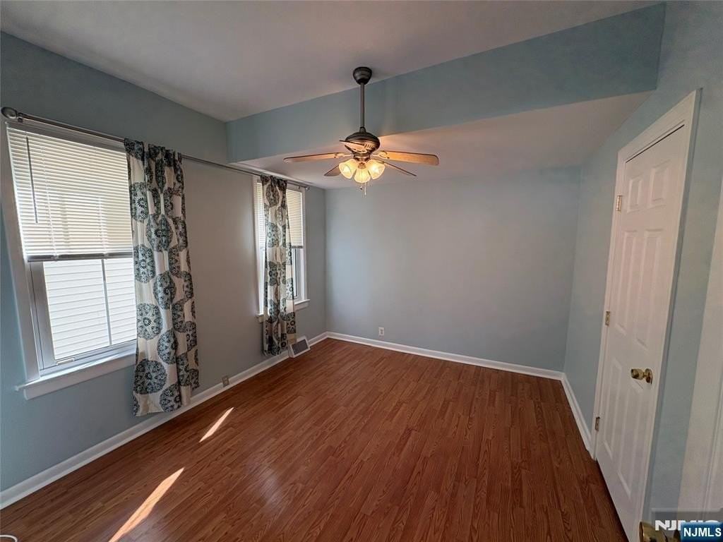 107 3rd Ave #1stFL - Photo 7 of 10