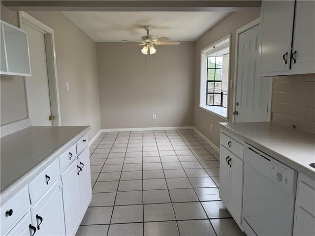 532 Oakwood Dr - Photo 5 of 17