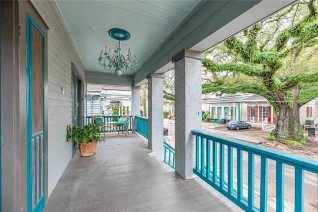 7041 Magazine St - Photo 3 of 16