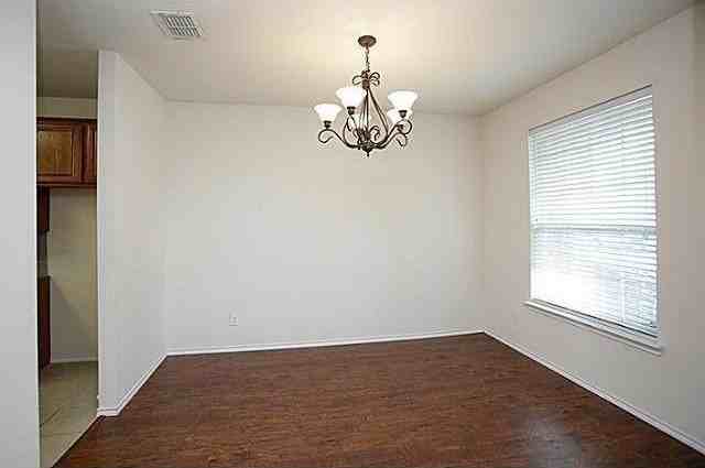 1407 Hazelwood Dr - Photo 7 of 22