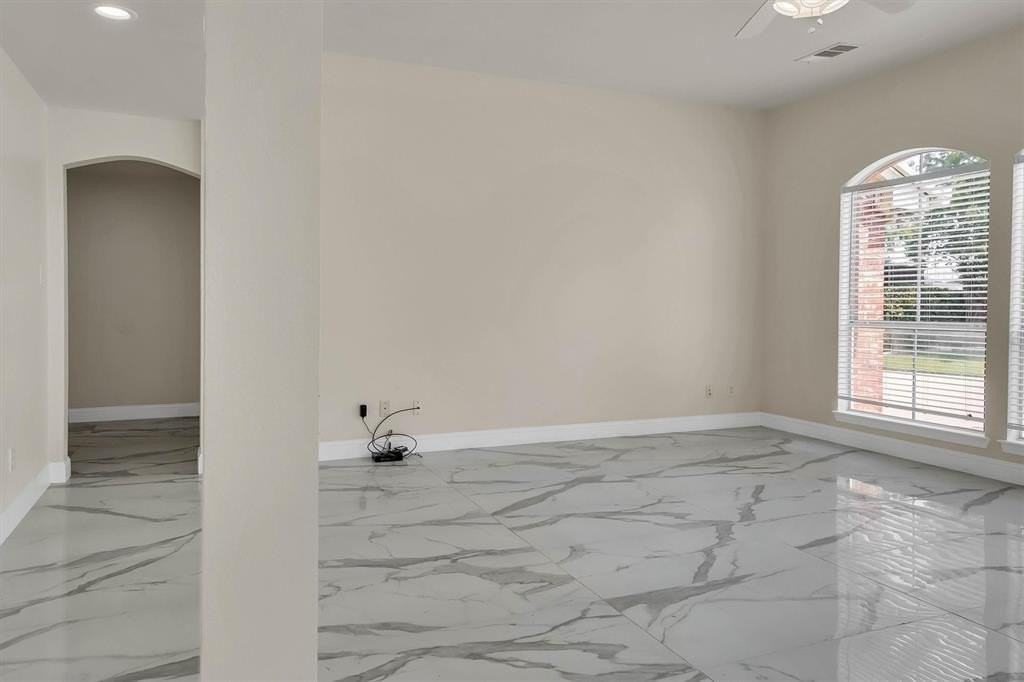 422 Willet Dr - Photo 6 of 28