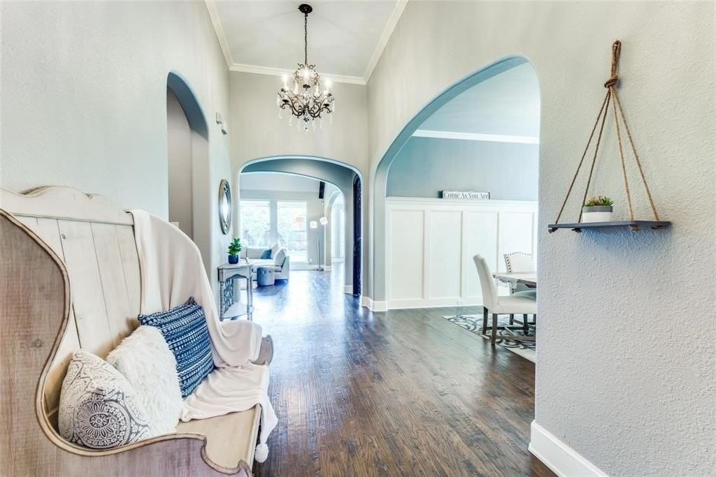 3011 Haywick - Photo 5 of 40
