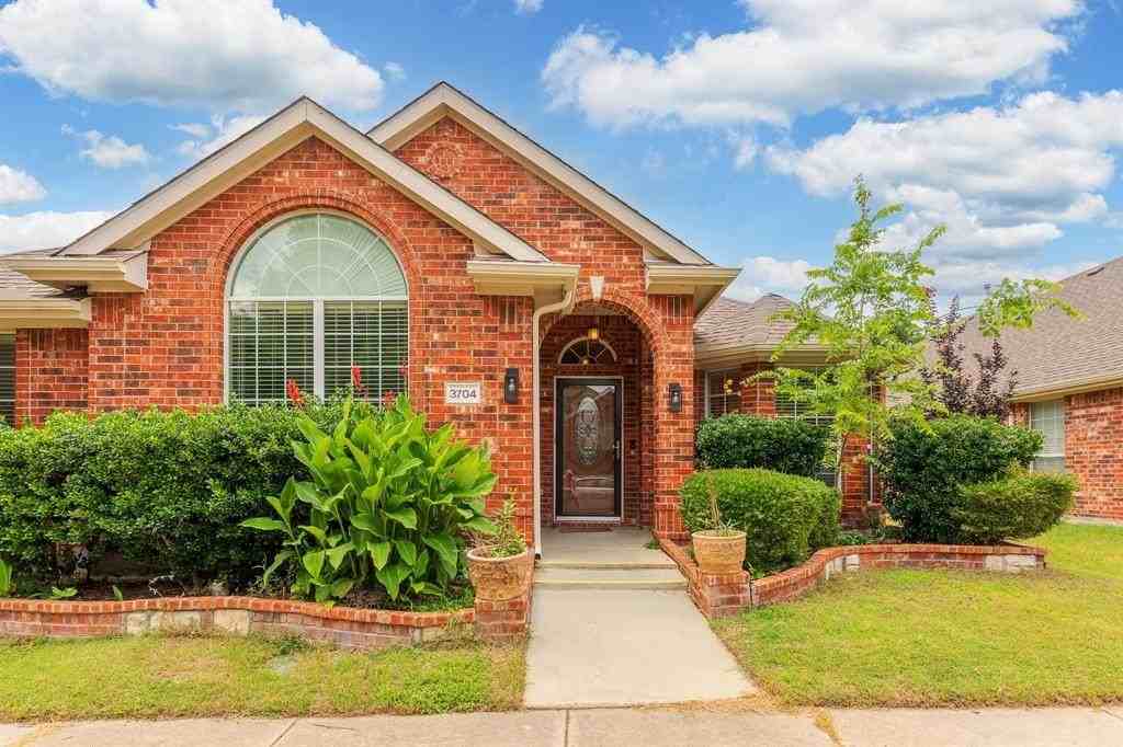 3704 Carmel Mountain Dr - Photo 3 of 30