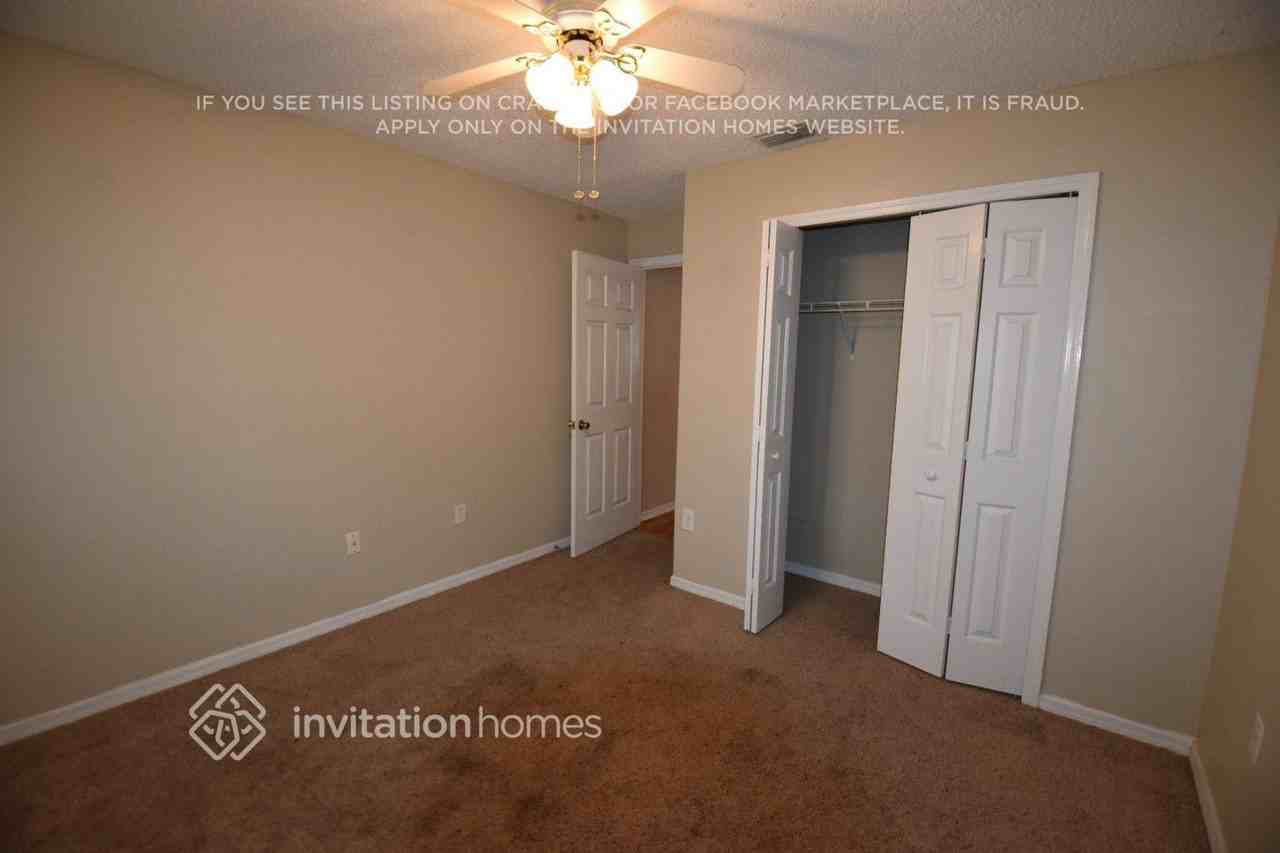 1128 Cord Ct - Photo 2 of 7