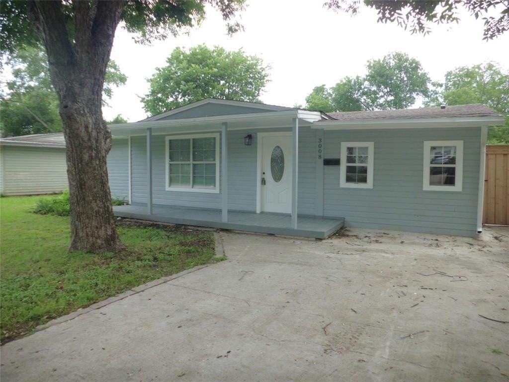 3008 Scottsbluff Dr - Photo 2 of 21