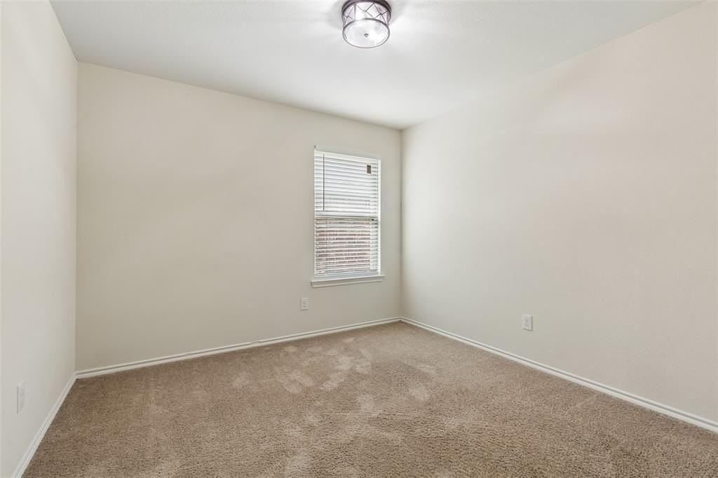 2850 Dusty Rd - Photo 3 of 11