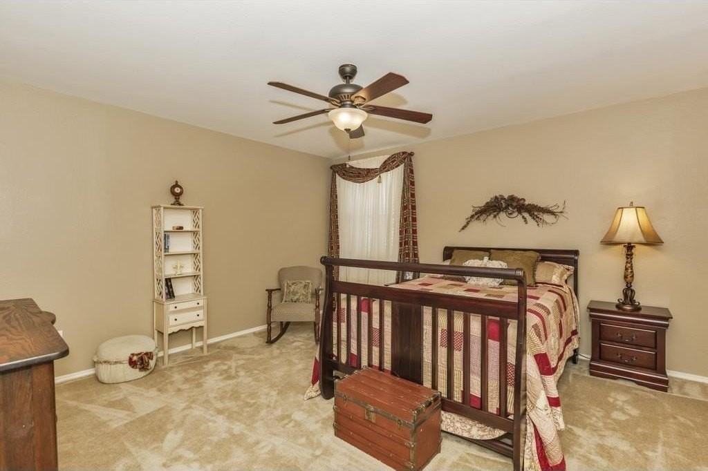 2912 Lake Terrace Dr - Photo 6 of 24