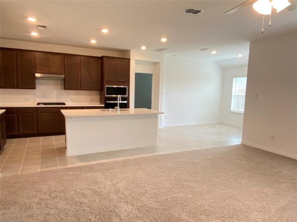 4012 Malachite Dr - Photo 4 of 17
