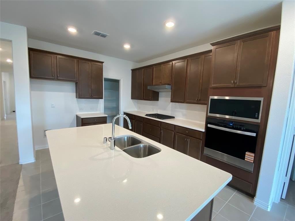 4012 Malachite Dr - Photo 6 of 17