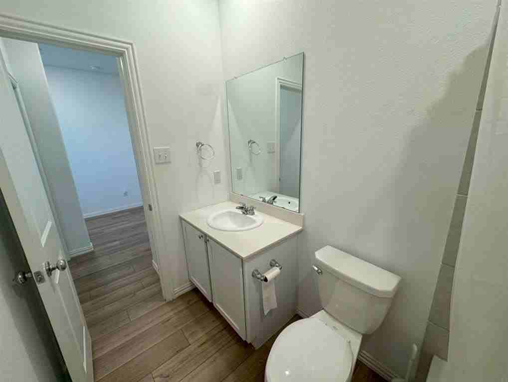 1105 Daffodil St - Photo 7 of 30
