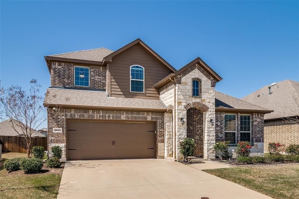3094 Maverick Dr - Photo 2 of 39