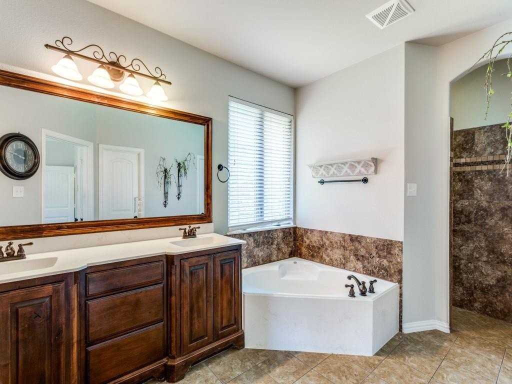 10961 Silver Horn Dr - Photo 7 of 12