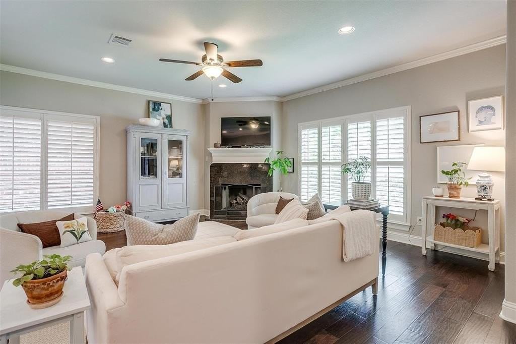 1201 Jerome St #1203 - Photo 3 of 37