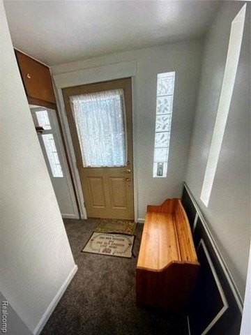 20797 Negaunee St - Photo 2 of 38