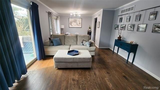 5395 Timber Ridge Trl - Photo 2 of 8