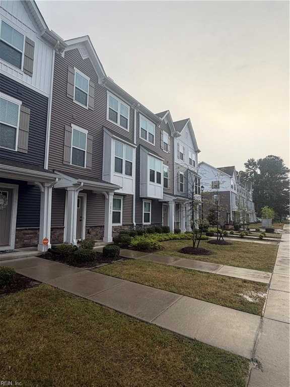 2696 Azalea Garden Rd #C - Photo 3 of 20