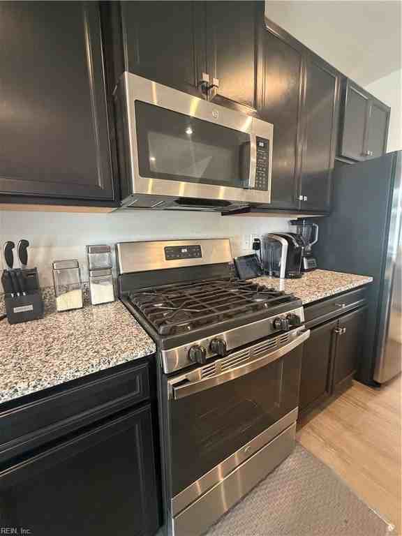 2696 Azalea Garden Rd #C - Photo 7 of 20