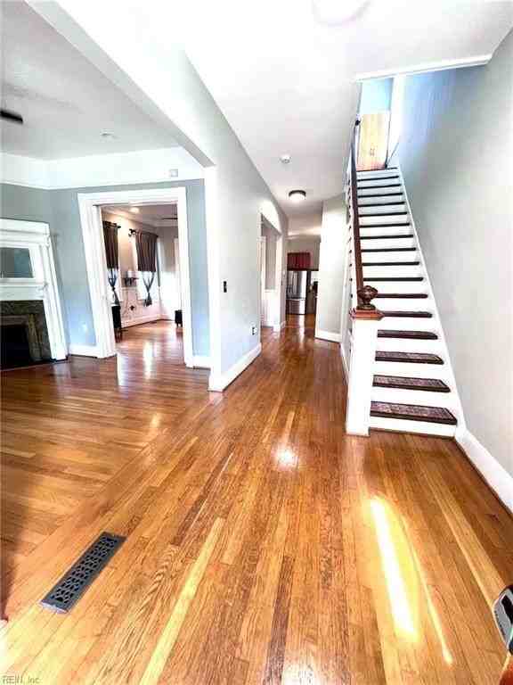 1522 Barron St - Photo 7 of 47