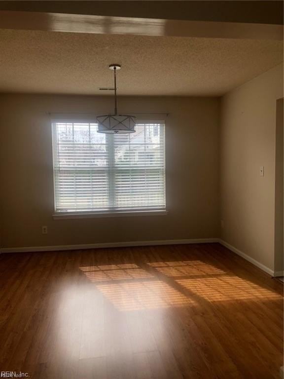 825 Chapin Wood Dr - Photo 5 of 16