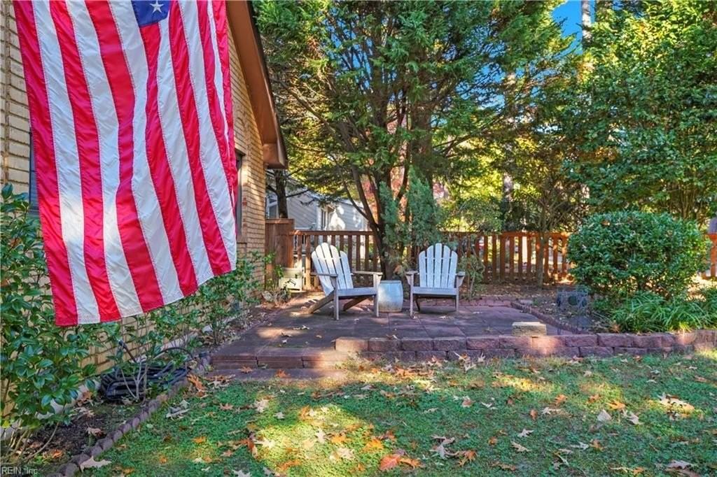2537 Torrey Pl - Photo 2 of 42