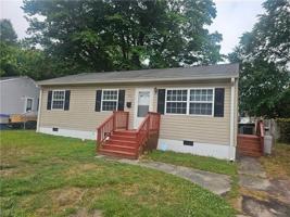 featured image of 1112 74th St