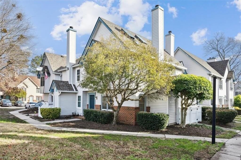 27 Tamarisk Quay #F