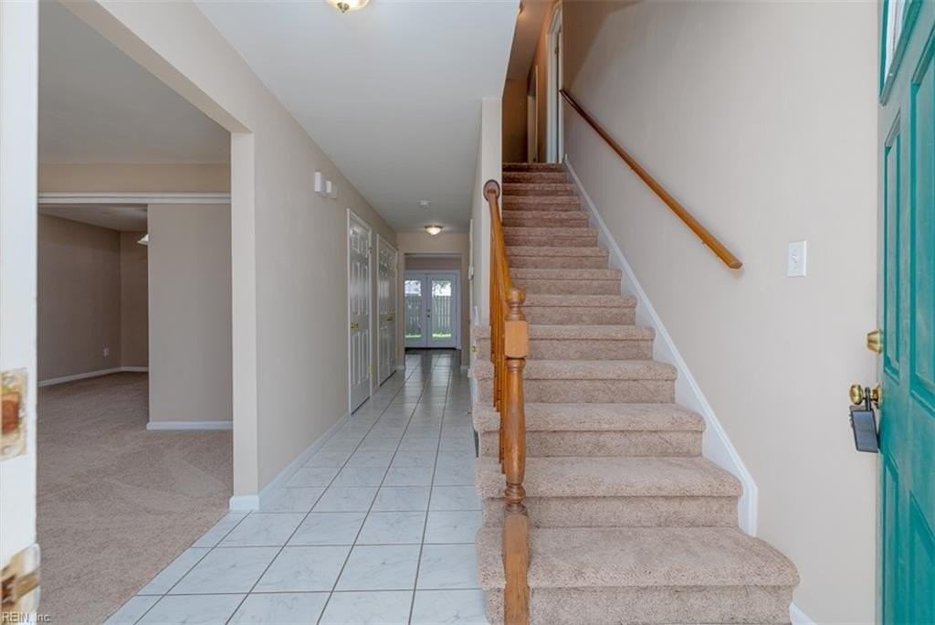 1789 Moonstone Dr - Photo 4 of 39