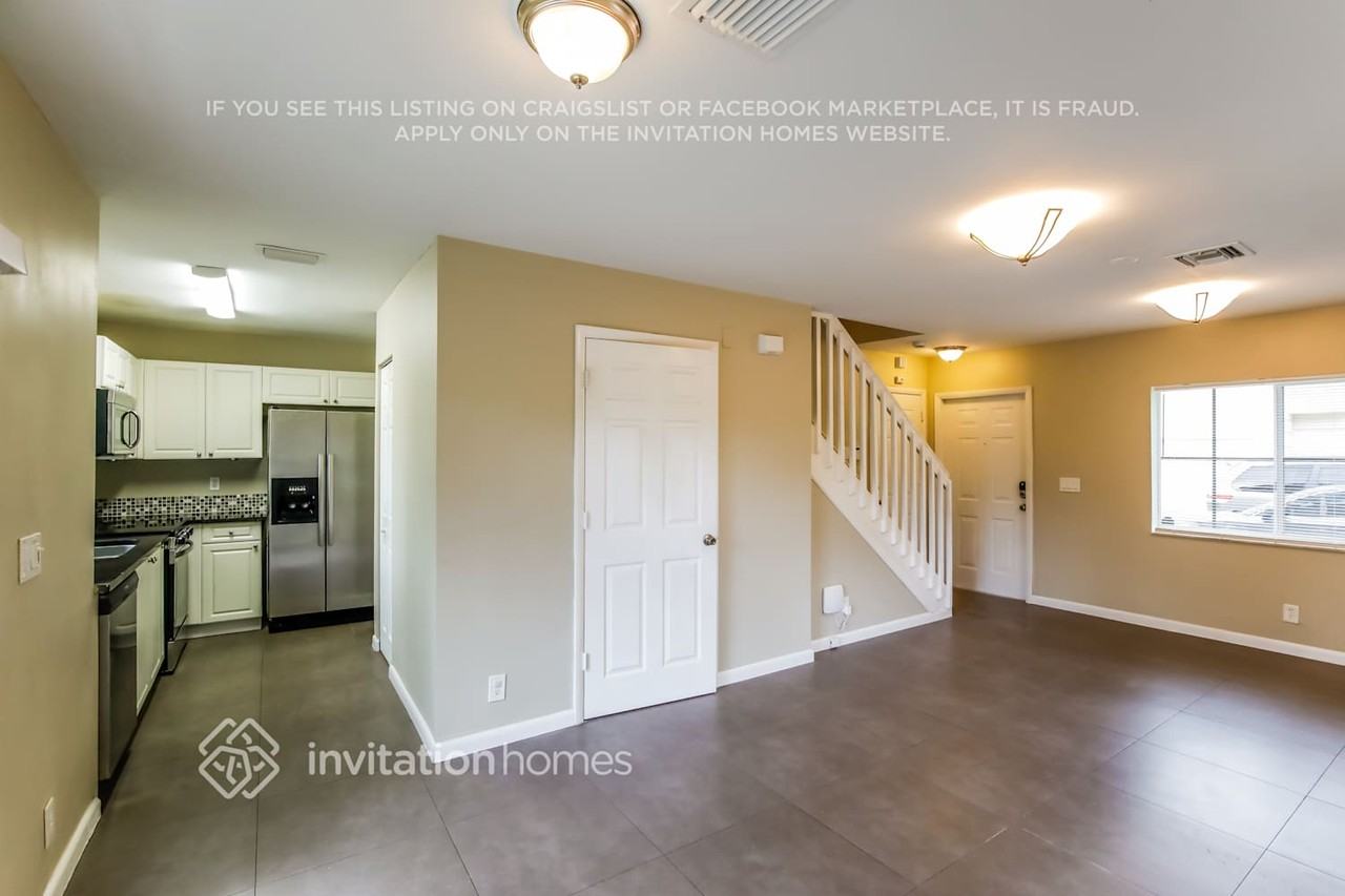 175 Se 2nd Ct - Photo 6 of 18