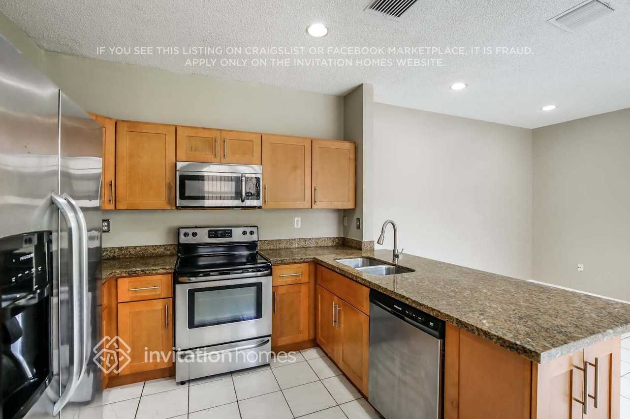 3970 Fern Forest Rd - Photo 6 of 18