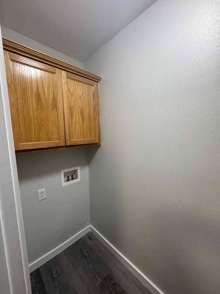 23345 Smith Rd #1 - Photo 5 of 22