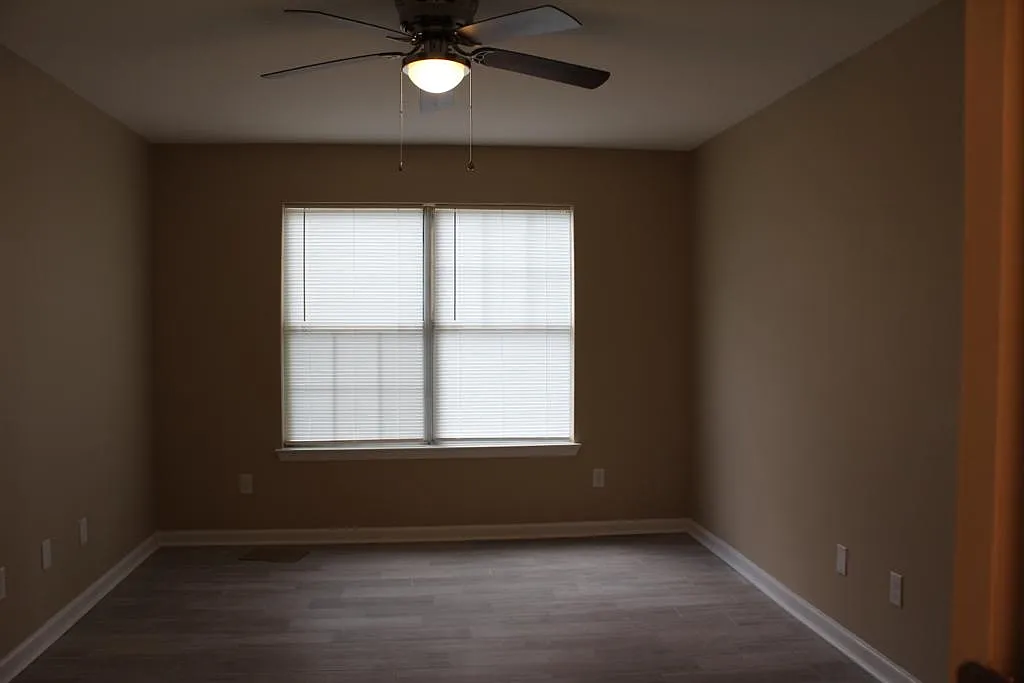 1004 Volusia St #1004 - Photo 4 of 11