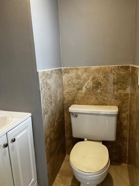 8060 Colony Cir N #208 - Photo 5 of 9