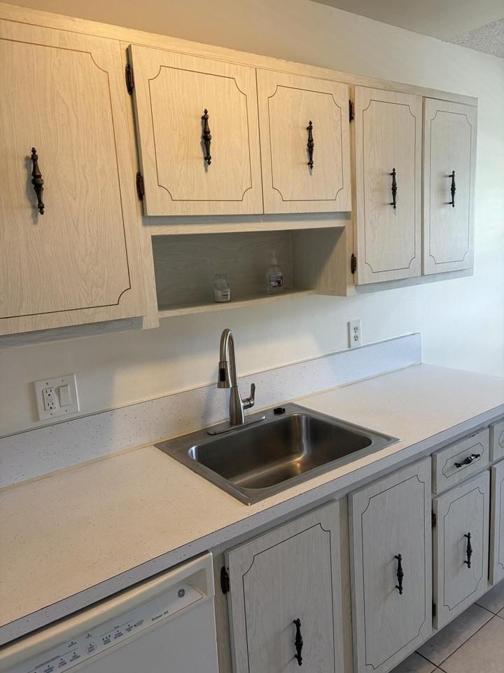 2520 Black Olive Blvd #203 - Photo 2 of 15