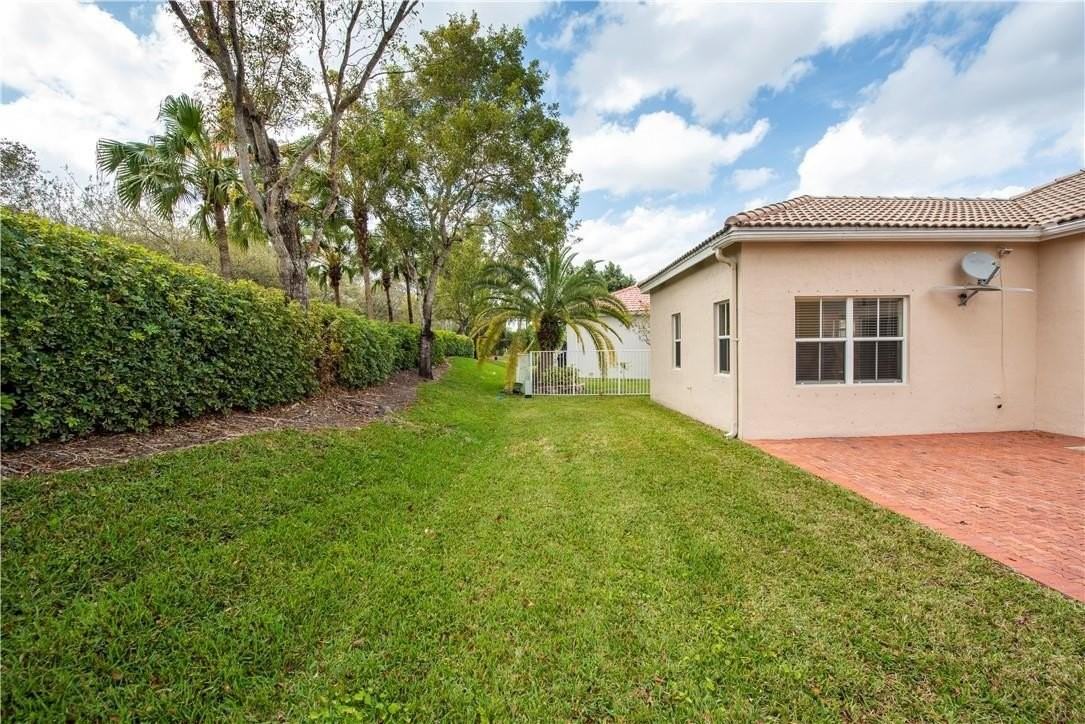 4015 Palm Pl - Photo 3 of 25