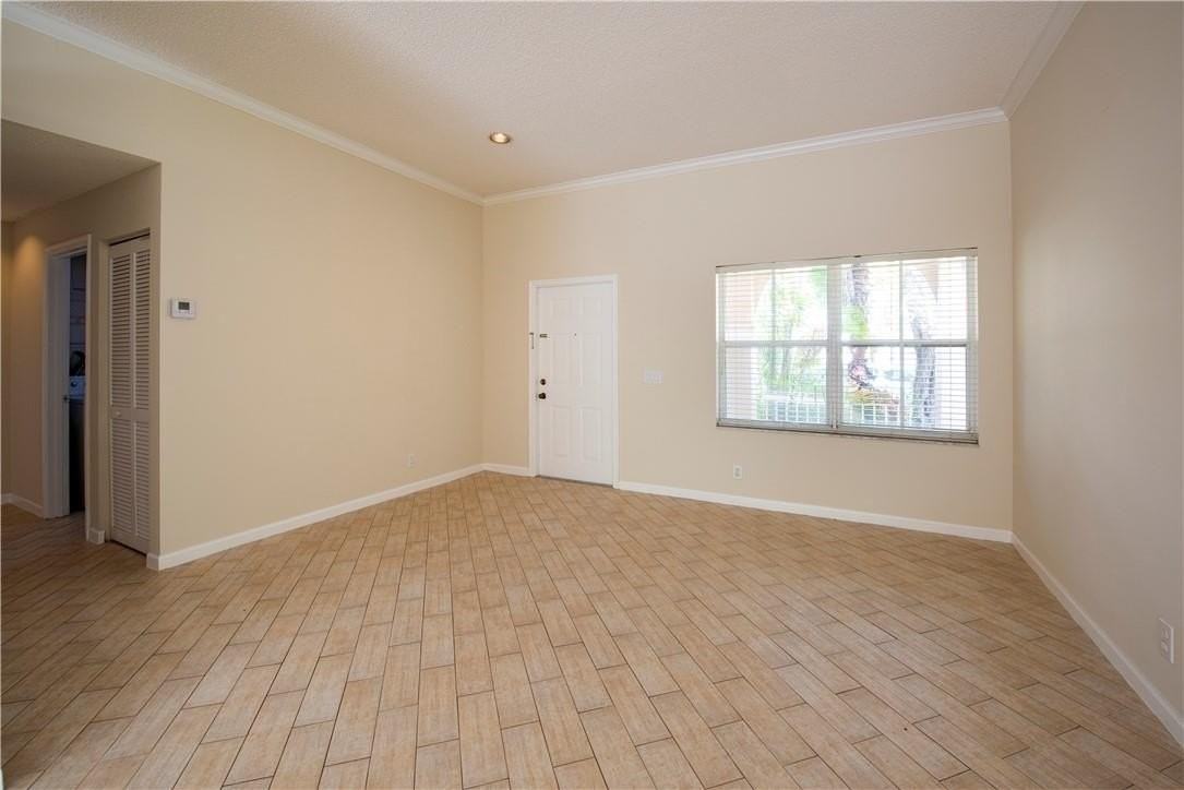 4015 Palm Pl - Photo 6 of 25