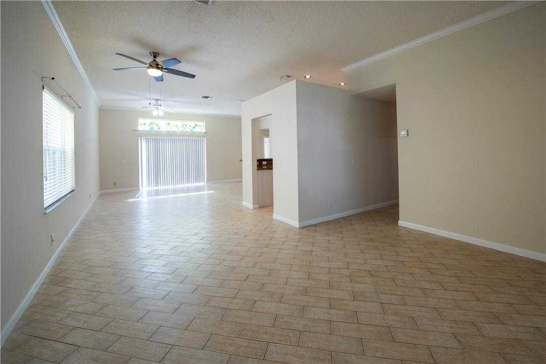 4015 Palm Pl - Photo 7 of 25