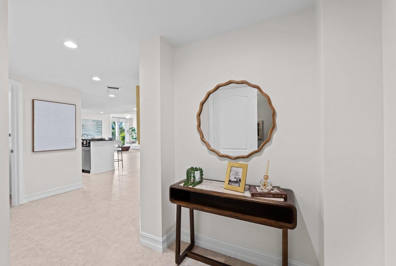 191 SE 20 Avenue #412 - Photo 7 of 40