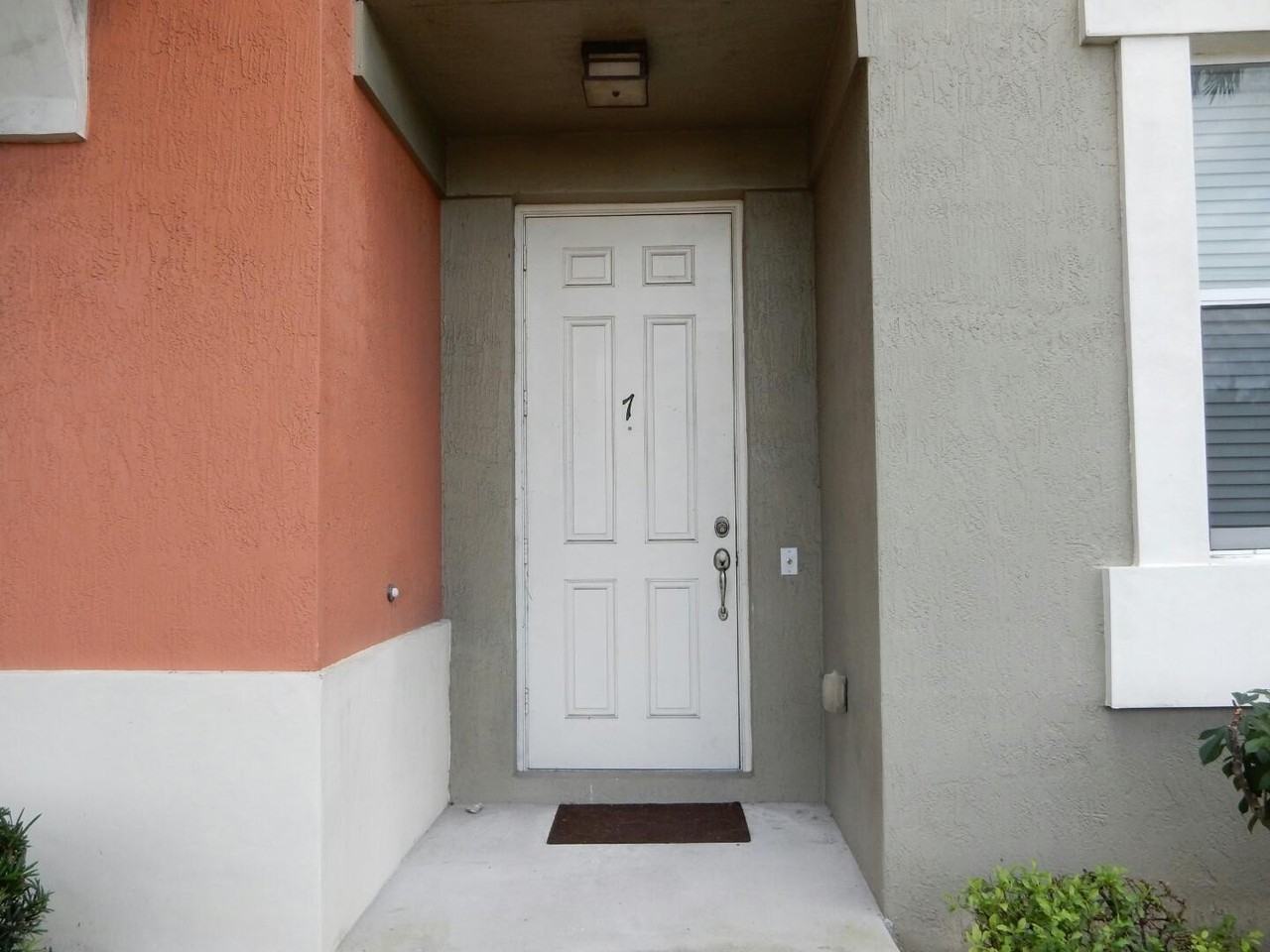 660 Amador Ln #7 - Photo 4 of 25