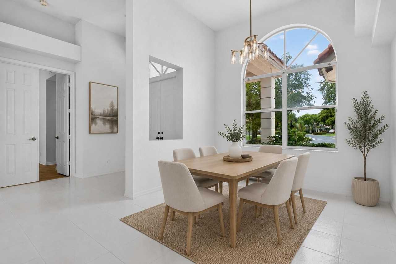 10251 Nw 62nd Dr - Photo 4 of 50