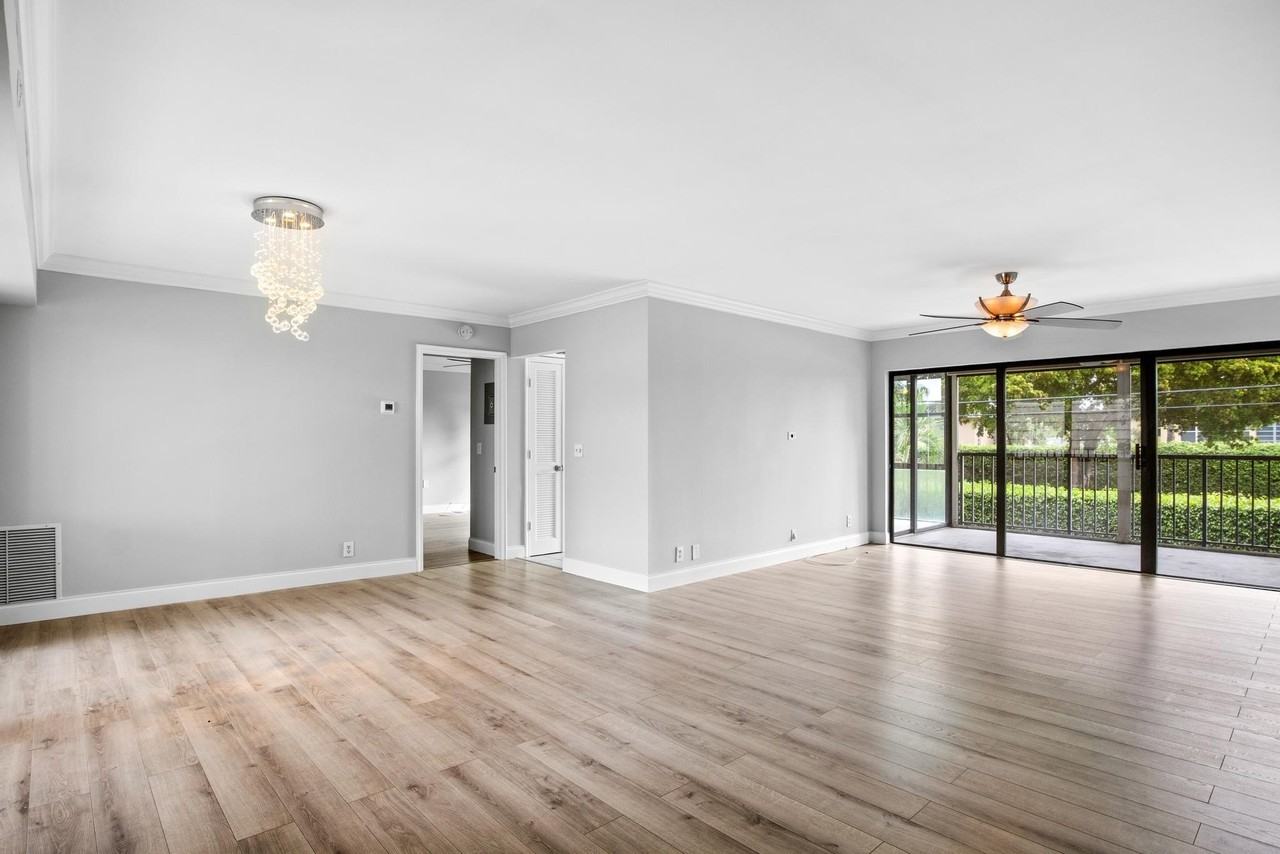 1120 Homewood Blvd #G204 - Photo 2 of 25