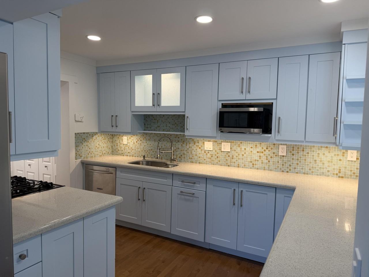 204 S Seacrest Cir - Photo 6 of 31