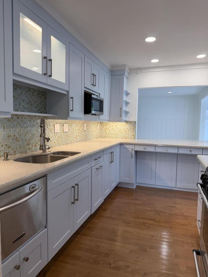 204 S Seacrest Cir - Photo 7 of 31