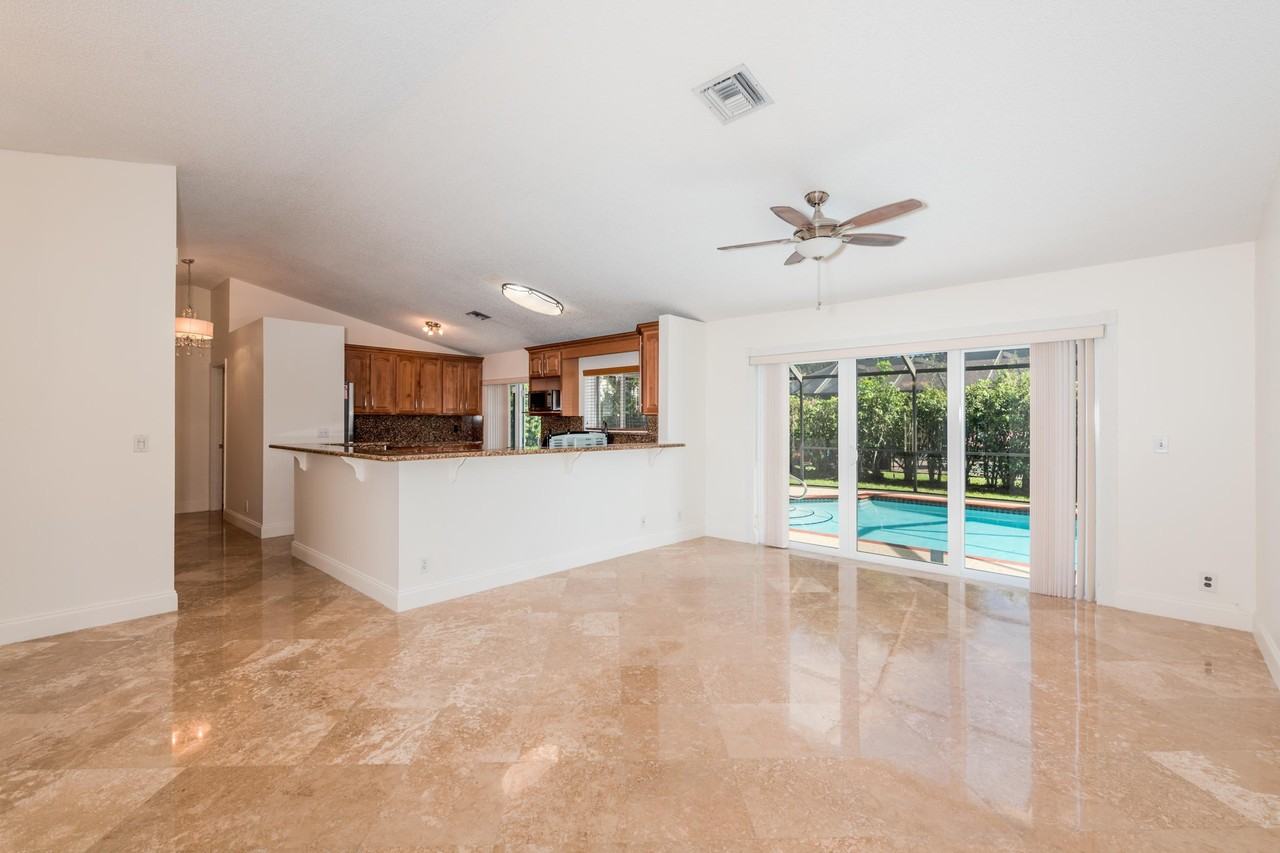 5514 Nw 41st Ter - Photo 2 of 21