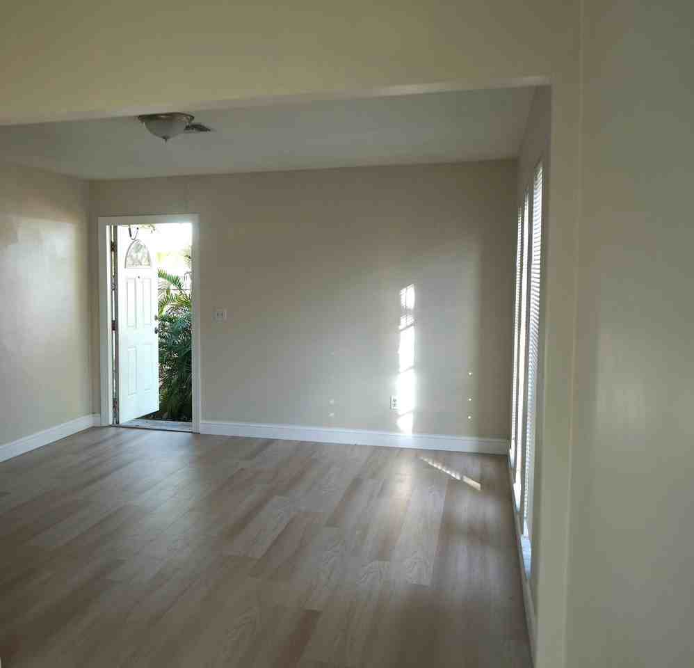 1957 Liberty St #1 - Photo 5 of 19