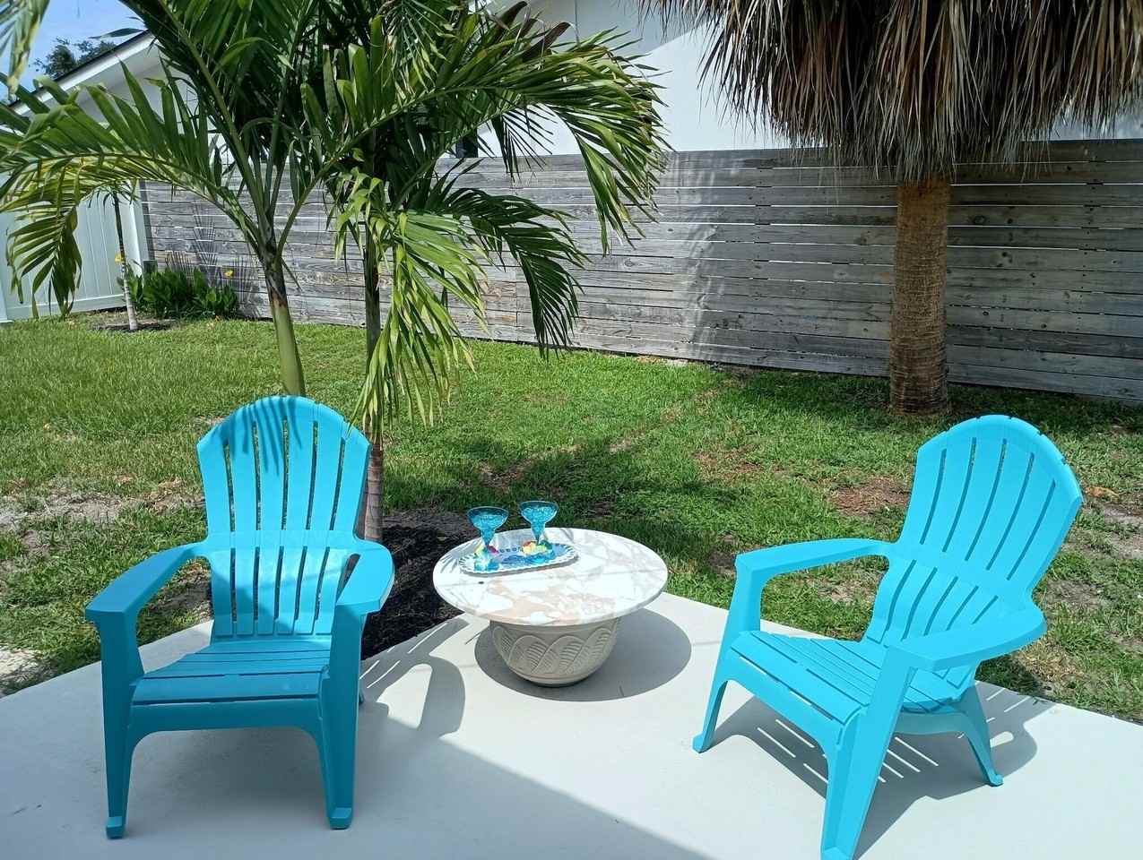 4454 W Tradewinds Ave - Photo 3 of 13