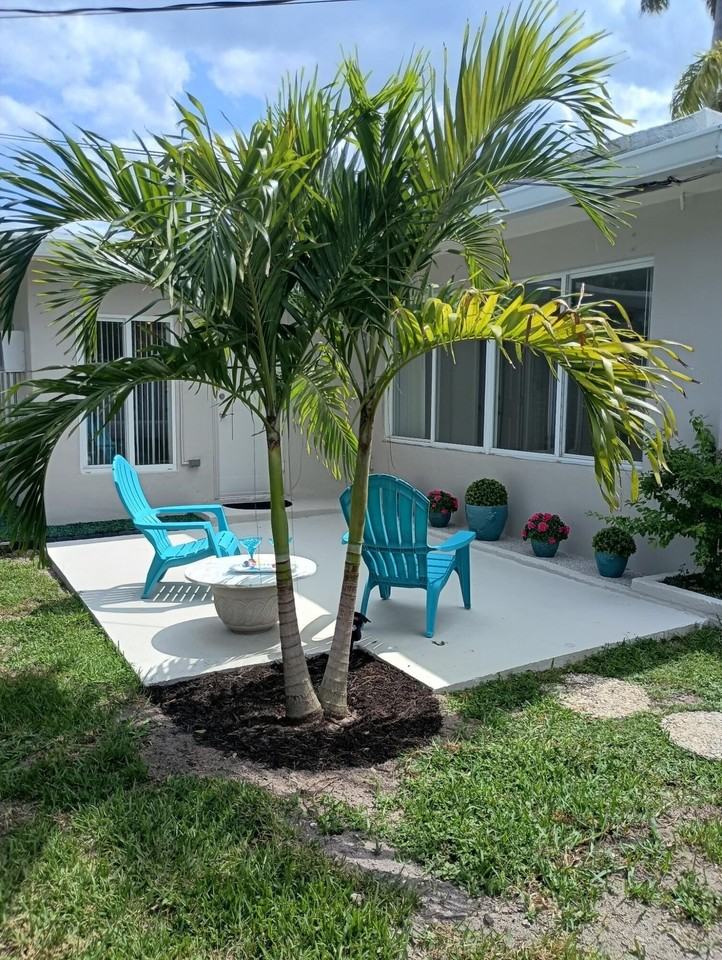 4454 W Tradewinds Ave - Photo 4 of 13